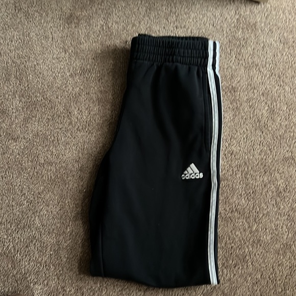 Black adidas pants for boys large - Picture 3 of 3